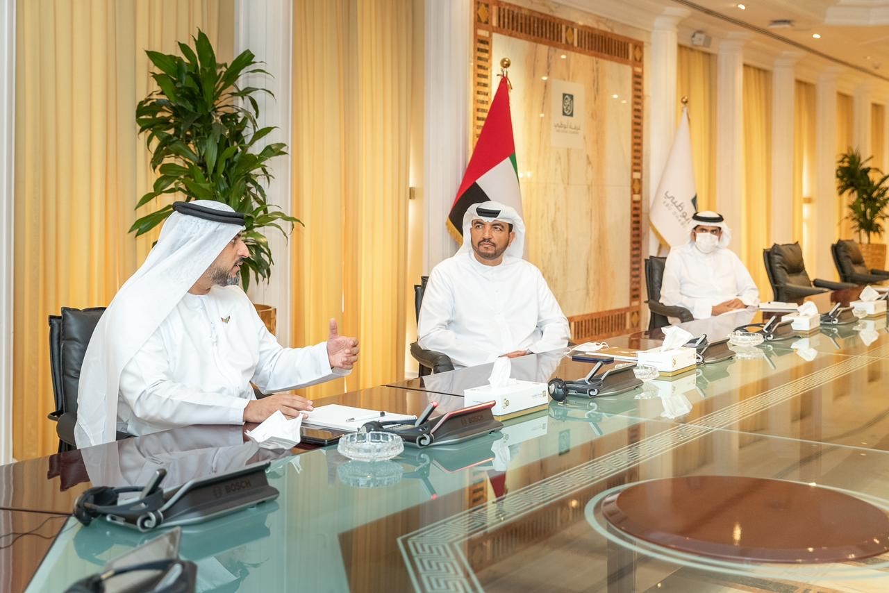 Ministry of Industry and Advanced Technology Delegation Visits Three Emirates to Present Operation 300 Bn
