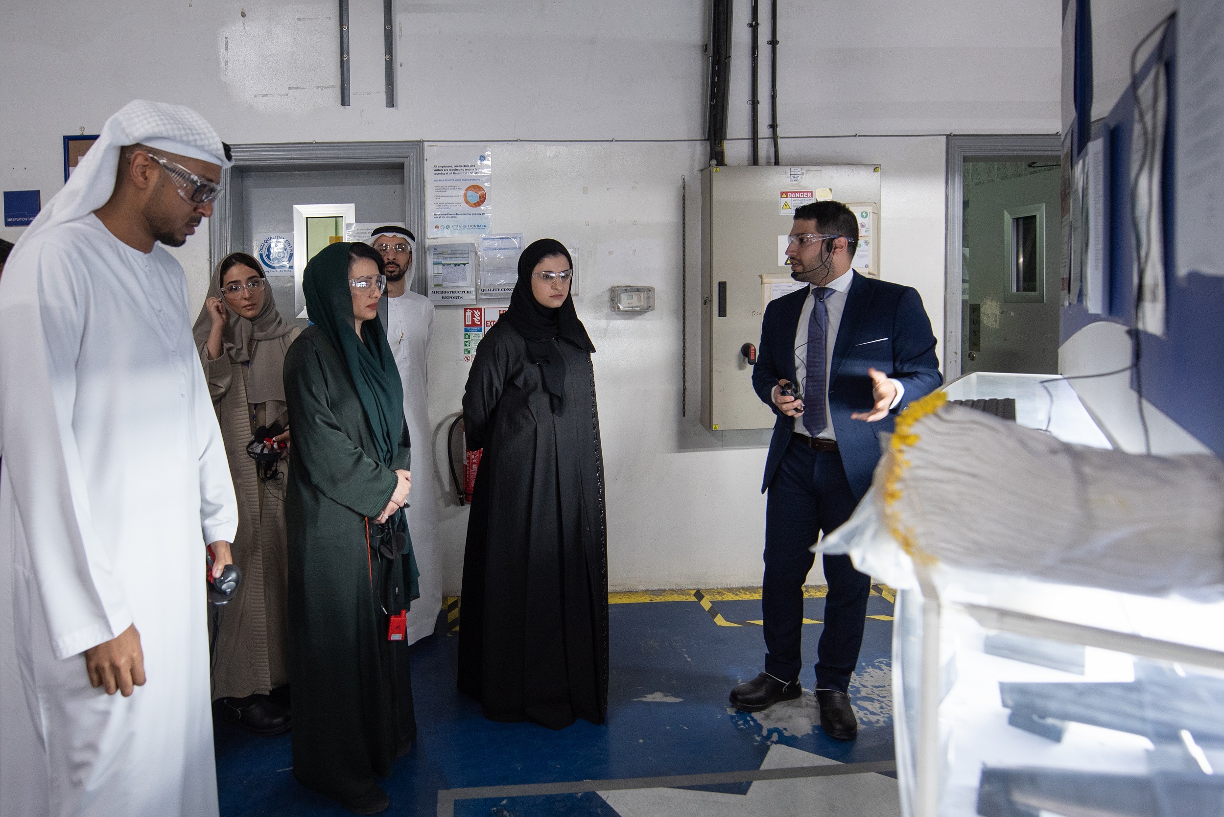 UAE Minister of State for Public Education and Advanced Technology visits GE in Dubai to discuss future of energy, healthcare and aviation