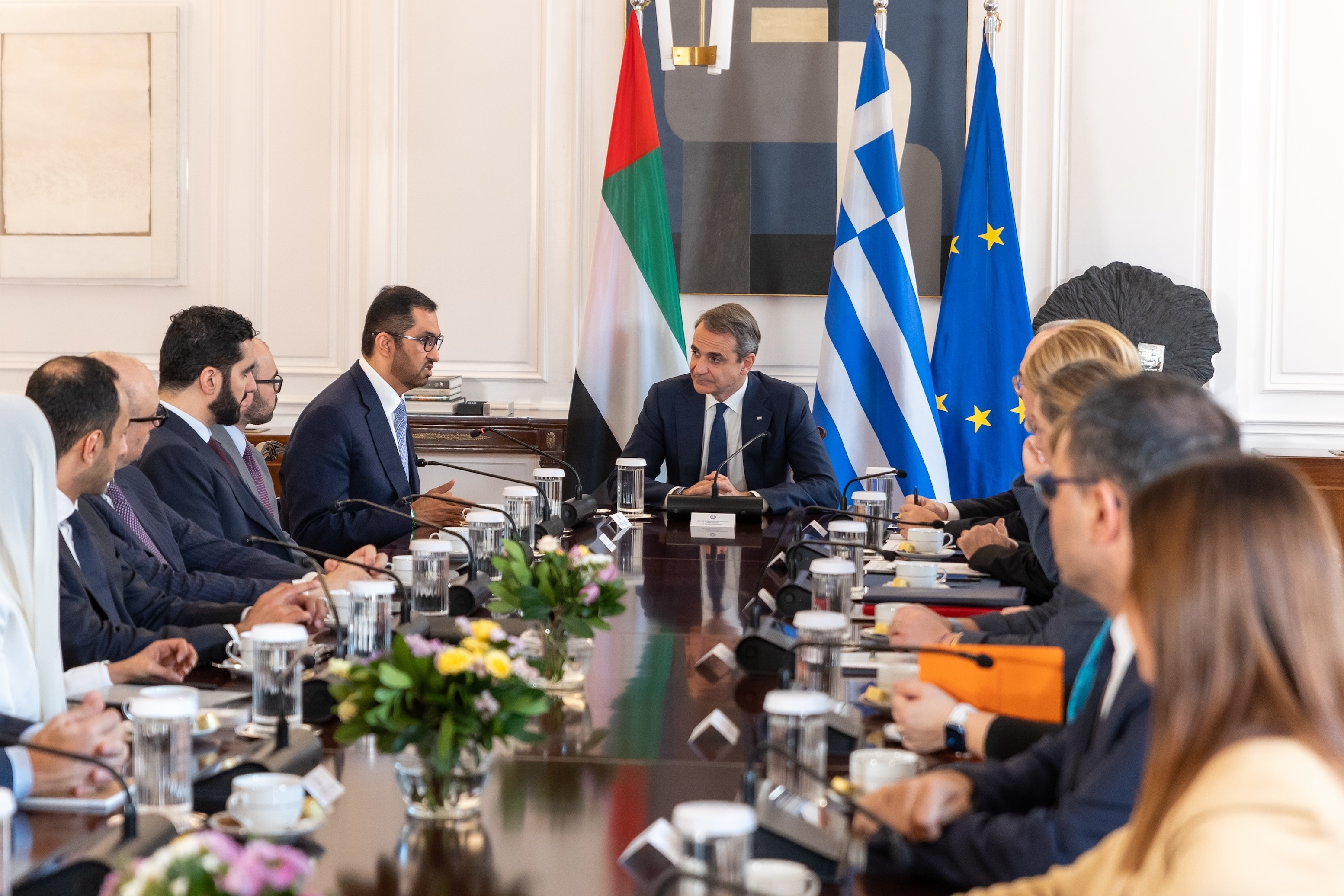 UAE, Greece discuss economic relations within the Comprehensive Strategic Partnership framework