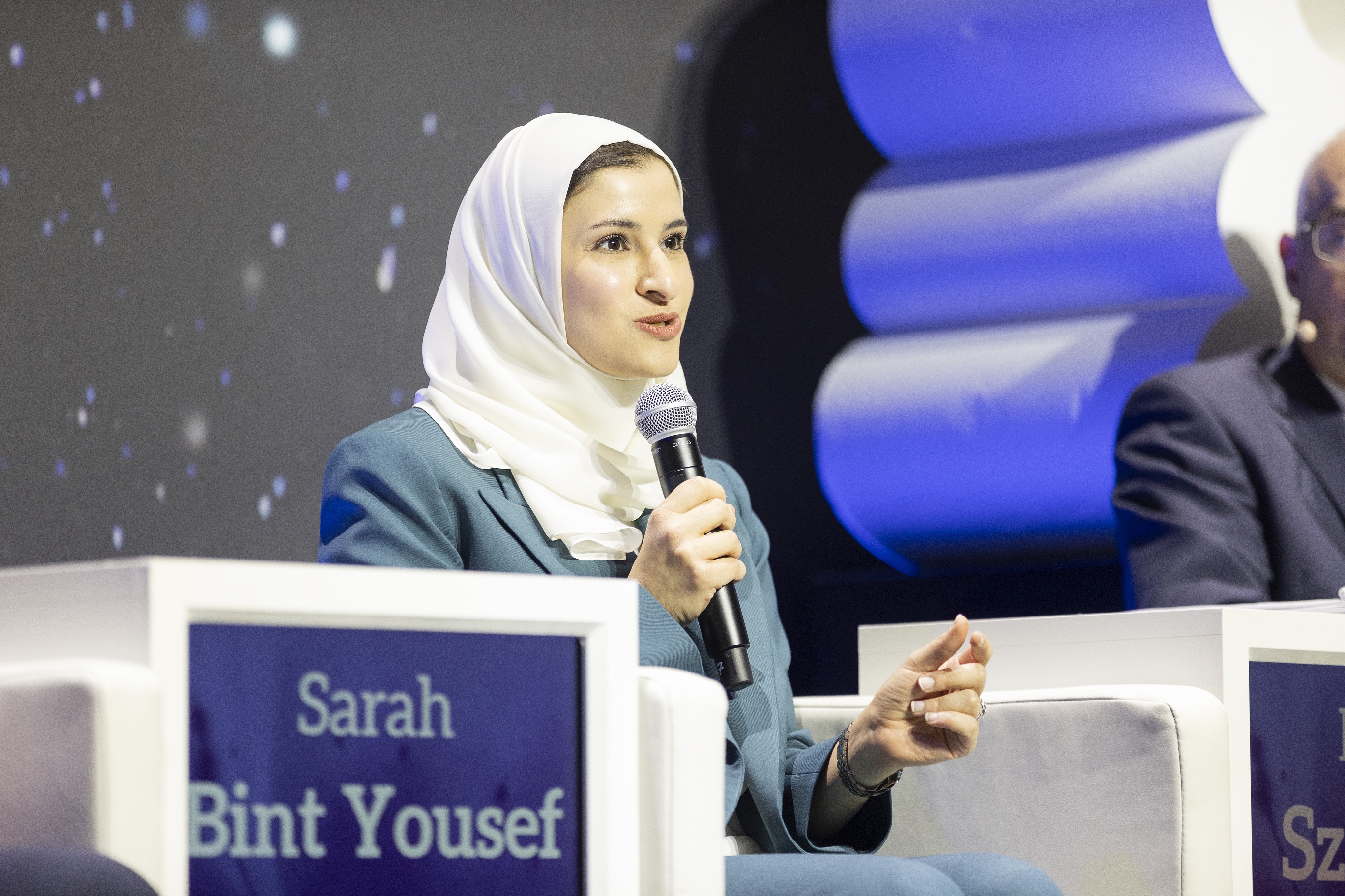Her Excellency Sarah Al Amiri leads UAE delegation to Switzerland, discusses science diplomacy, quantum technologies