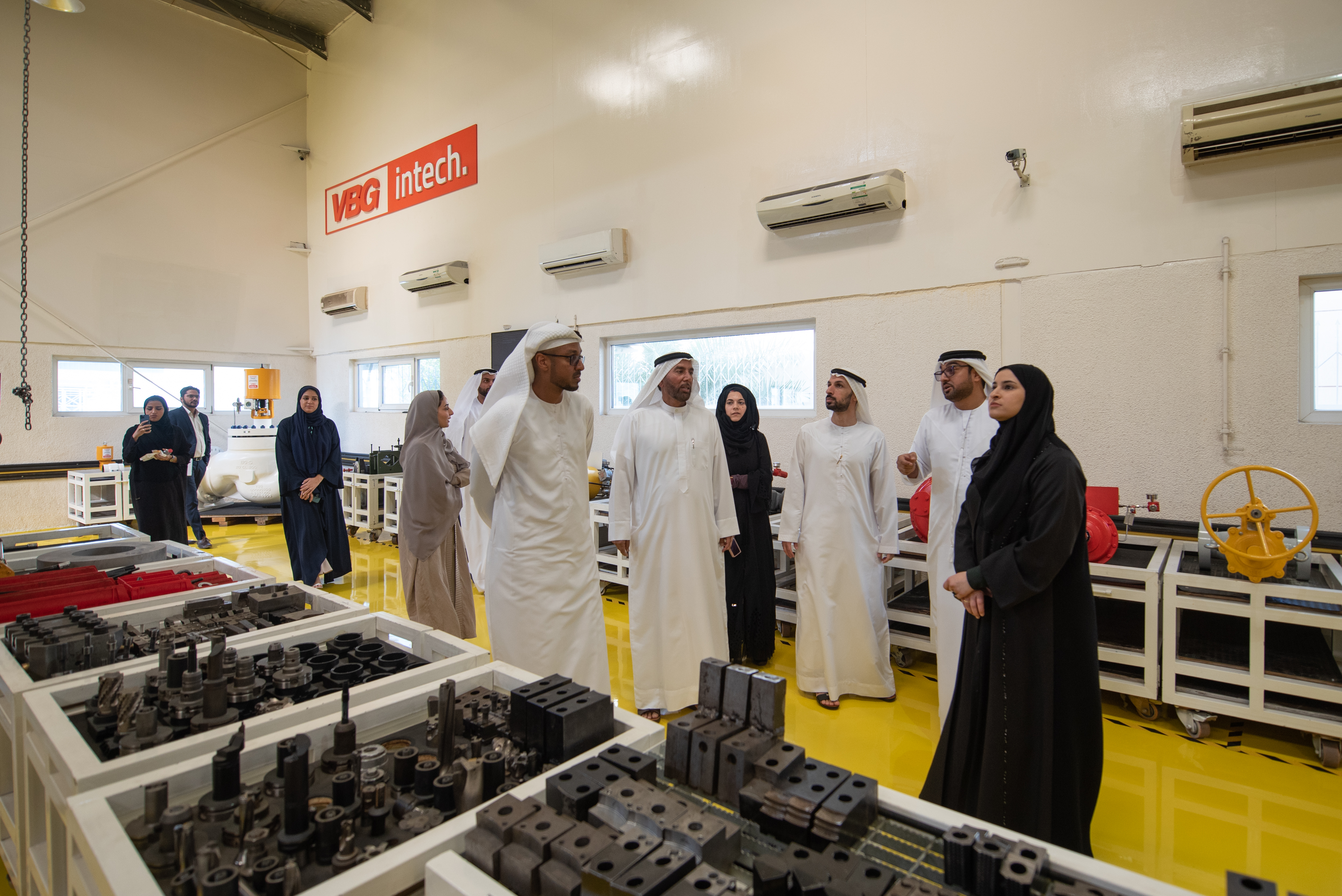 UAE Minister of State for Public Education and Advanced Technology visits Bin Ghalib facility to discuss future of automation and manufacturing